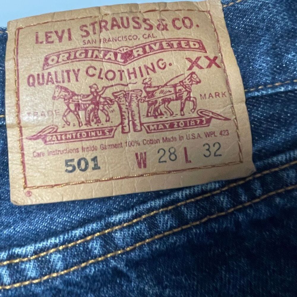 Levi’s Blue Original 501 Pleated Bottom Hem Denim Mini Skirt Size 28x32 - Picture 4 of 7